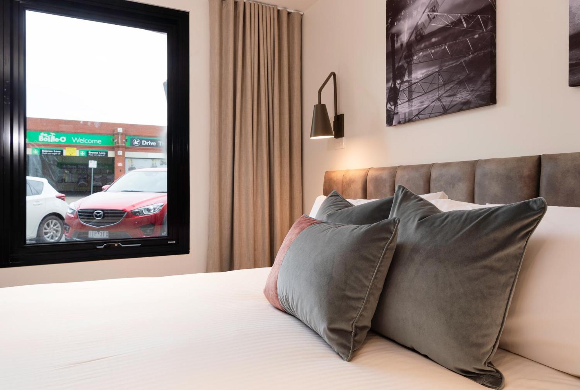 Oaks R Suites Geelong Room photo
